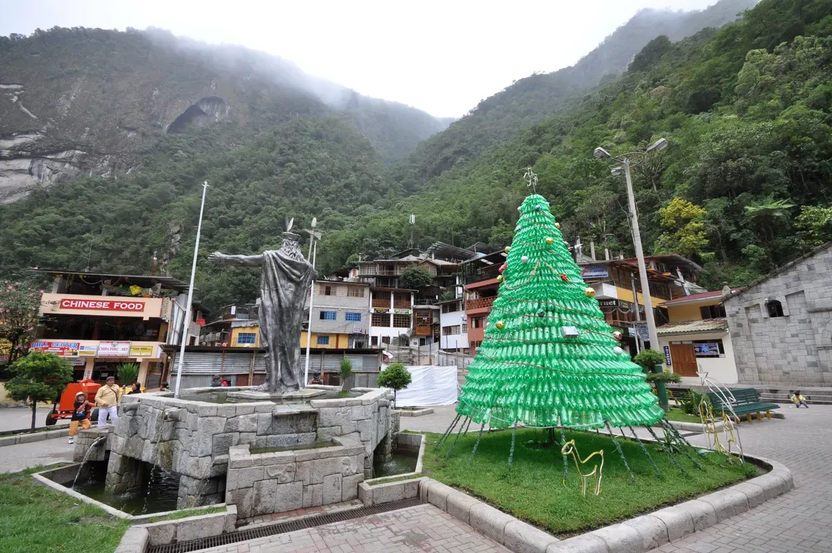 Statue of Pachacutec in the main square of Aguas Calientes, Peru, the starting point for a one-day Machu Picchu itinerary